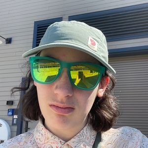 Meet your Posher, Grace